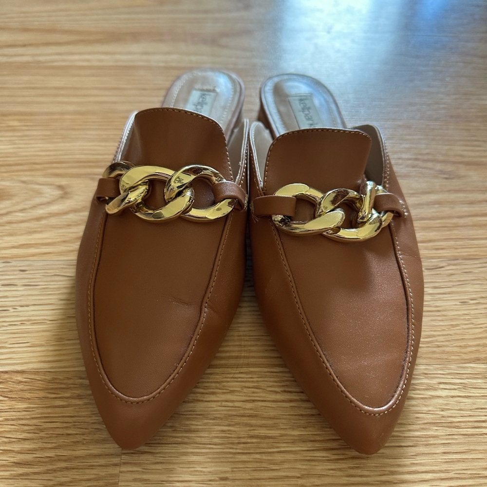 Elegant Tan Mules with Gold Accent